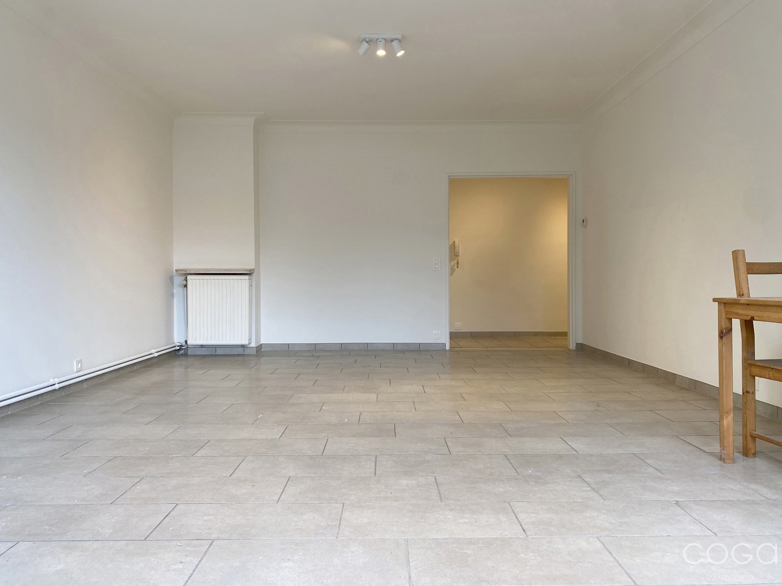 Opgefrist appartement met ruim terras op uitstekende locatie - foto 4