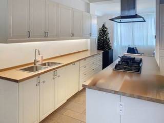 Met een bruikbare vloeroppervlakte van 162 m² (zie EPC certificaat) beschik je over een ruim appartement met volwaardige kamers en een...