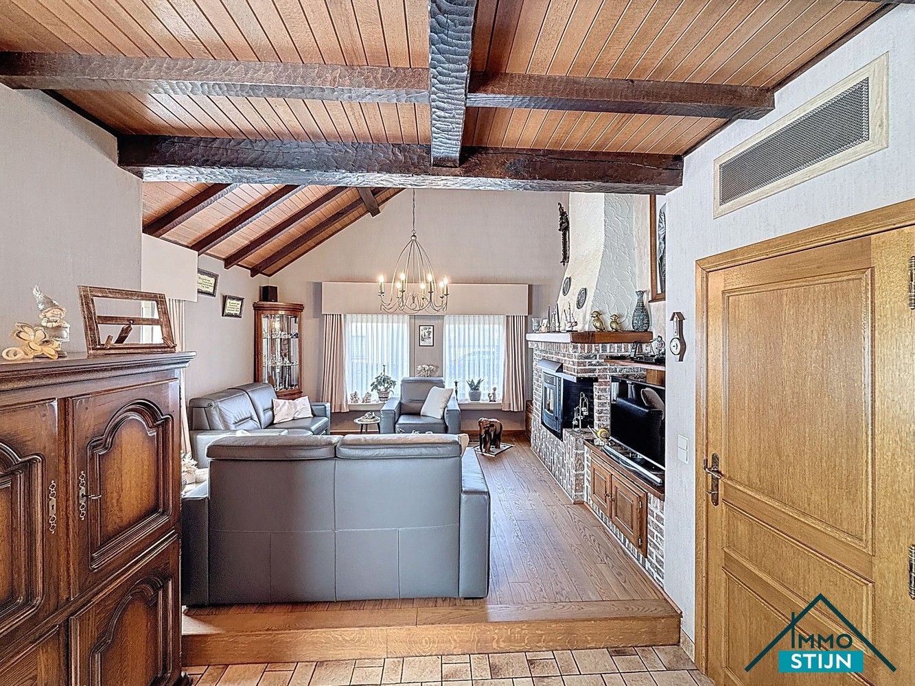 Landelijk gelegen woning met dubbele garage - foto 4