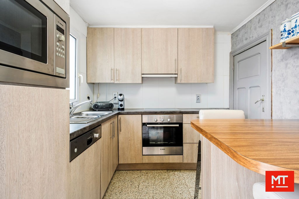 Halfopen woning in de dorpskern van Beselare - foto 4