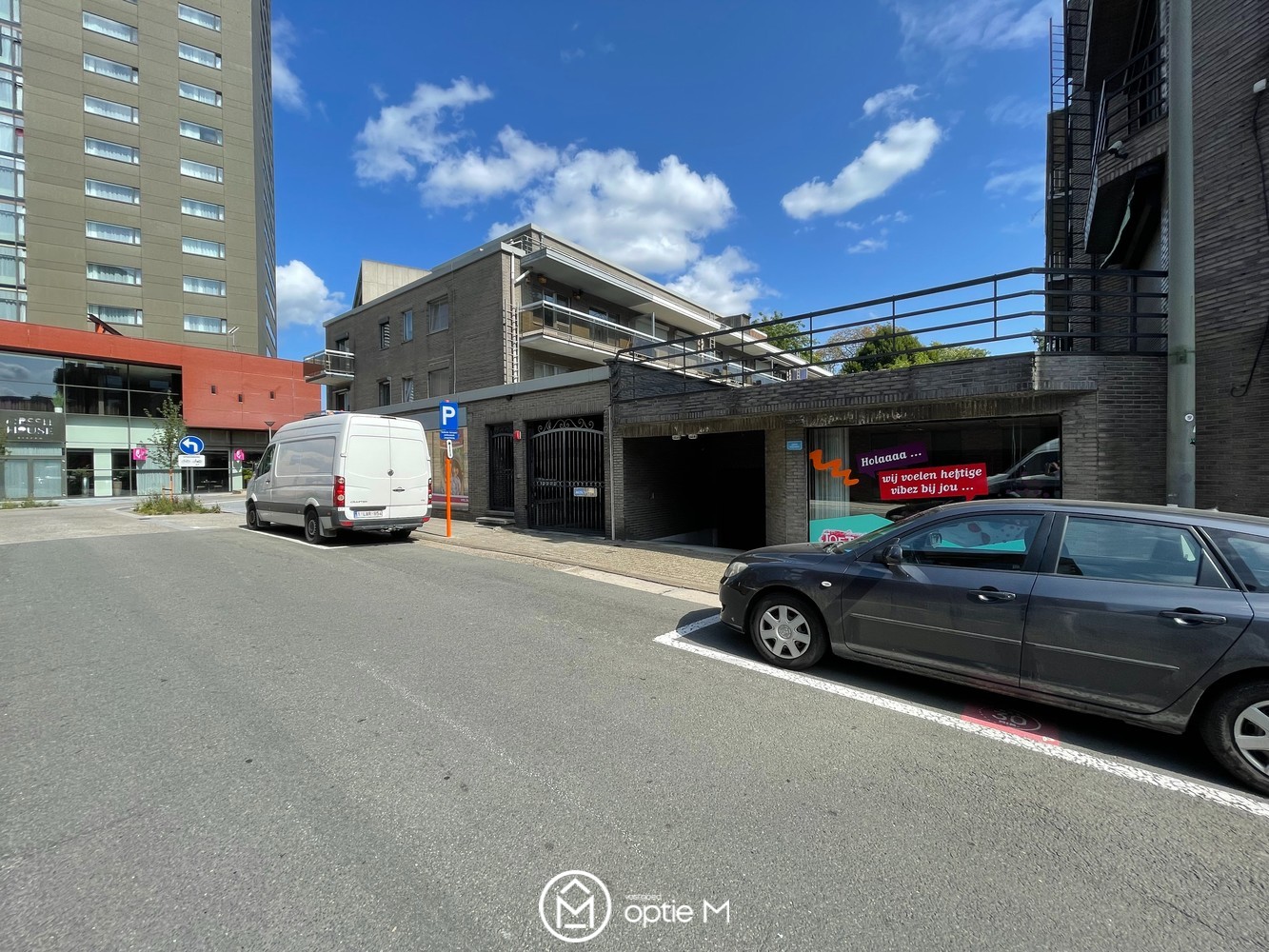 Garage for sale in Hasselt