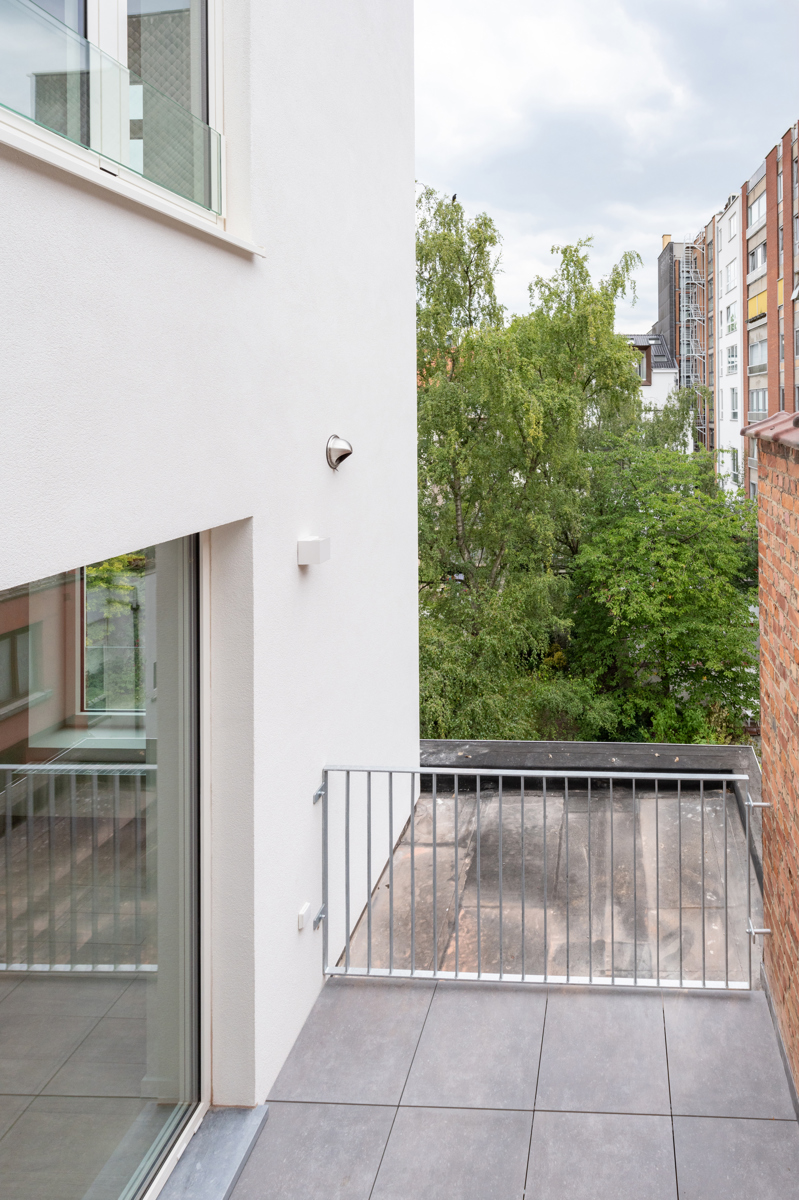 Stijlvol gerenoveerd duplex-appartement met terras - foto 5
