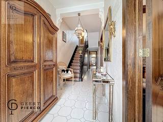 Deze leuke gezinswoning op wandelafstand van het treinstation en centrum van Landen heeft heel wat te bieden.De woning betreden we via de voordeur en...