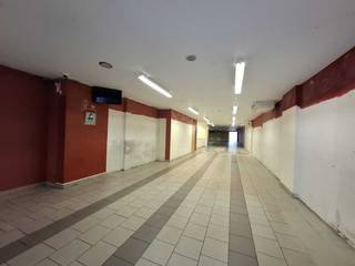 Gelegen aan de Isabellalei 16 in het hart van Antwerpen (2018), bevindt zich dit exclusieve pand met een vloeroppervlakte van 330 m². Inclusief de...