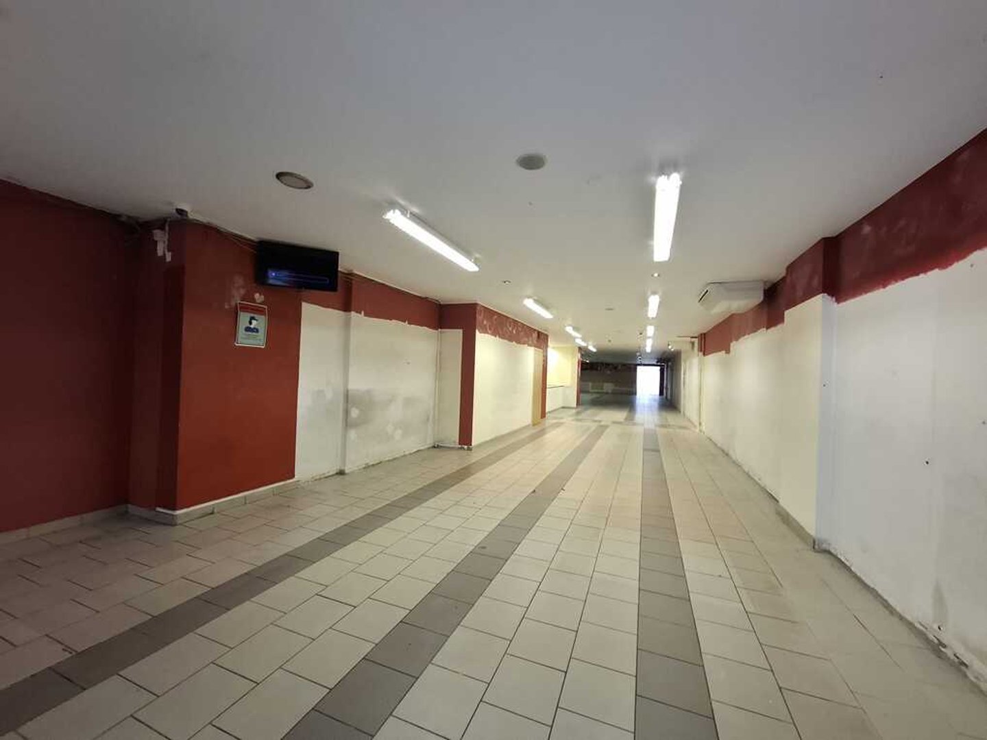 Ruim commercieel pand op toplocatie in Antwerpen! - foto 3