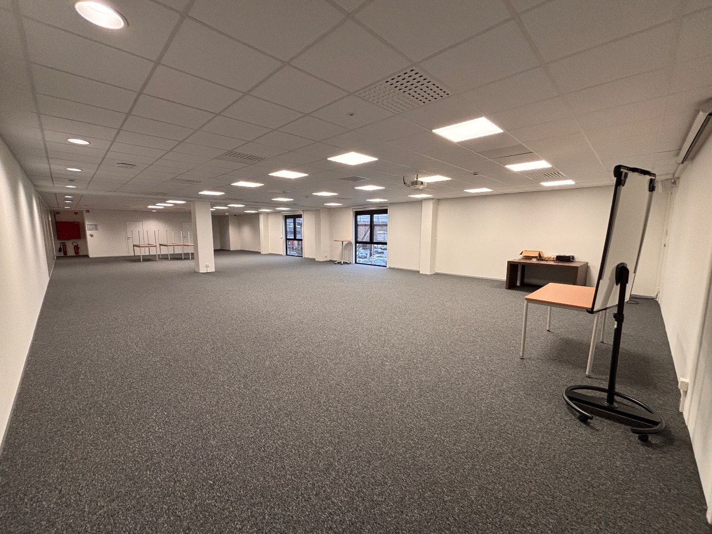 Commercial for rent in Kortrijk
