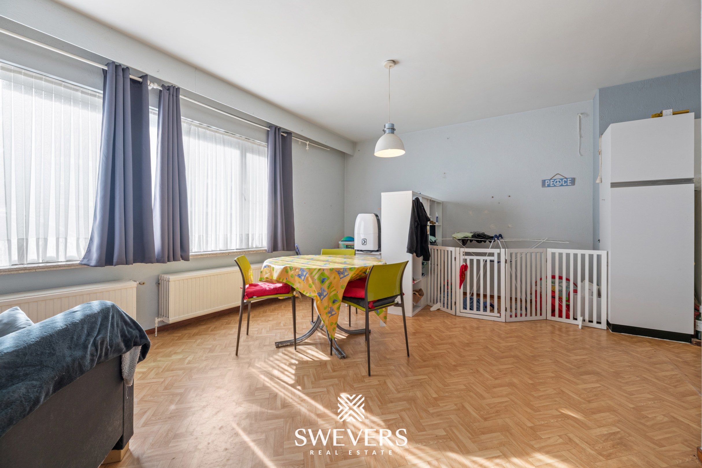 Gelijkvloers appartement met 2 slaapkamers en garagebox in centrum Beringen - foto 4