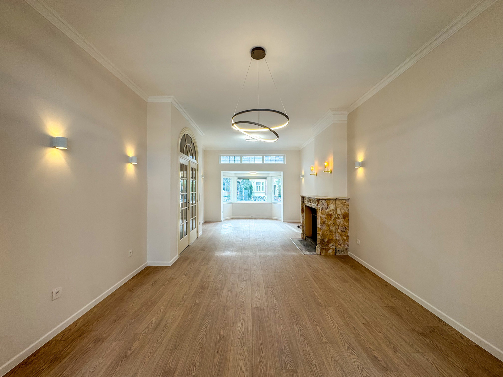 Woning met 4 slaapkamers + bureau! - foto 2