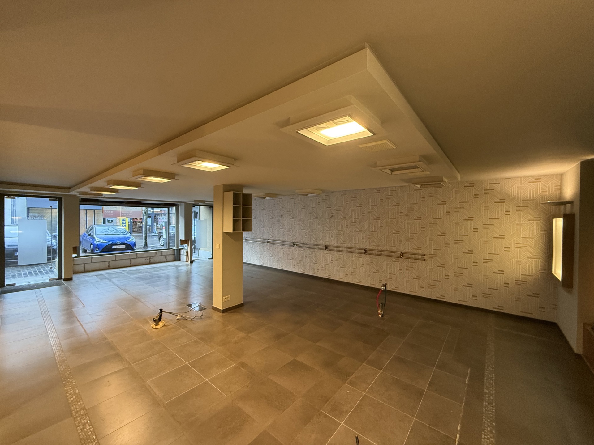 Commercial for rent in Mol - photo 4