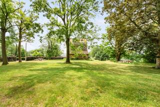 Profitez du plus beau terrain à bâtir de Mont-de-l'Enclus ;Terrain à bâtir pour villa de 1.315 m² avec une vue imprenable.Aucune obligation de...