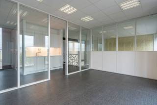 Commercial à louer à Ravels