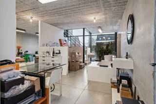 Commercial à vendre à Ranst