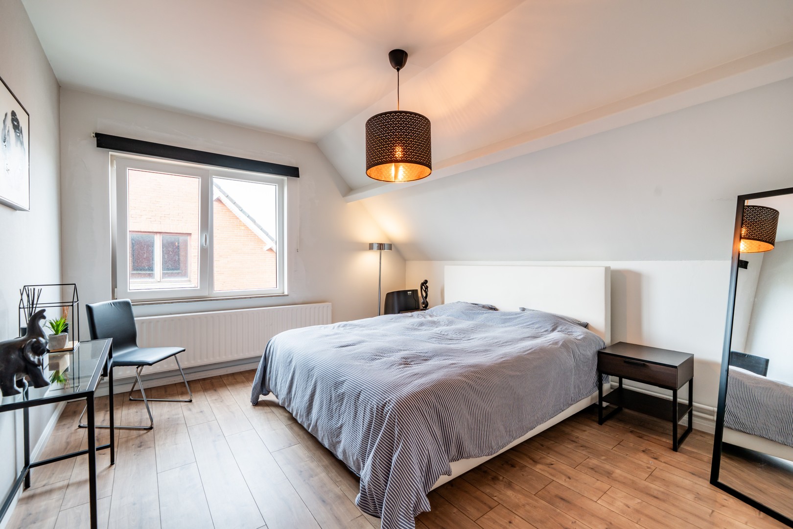 Duplex appartement te 's Gravenwezel | 113 m² | 2 slpk | Terras - foto 4