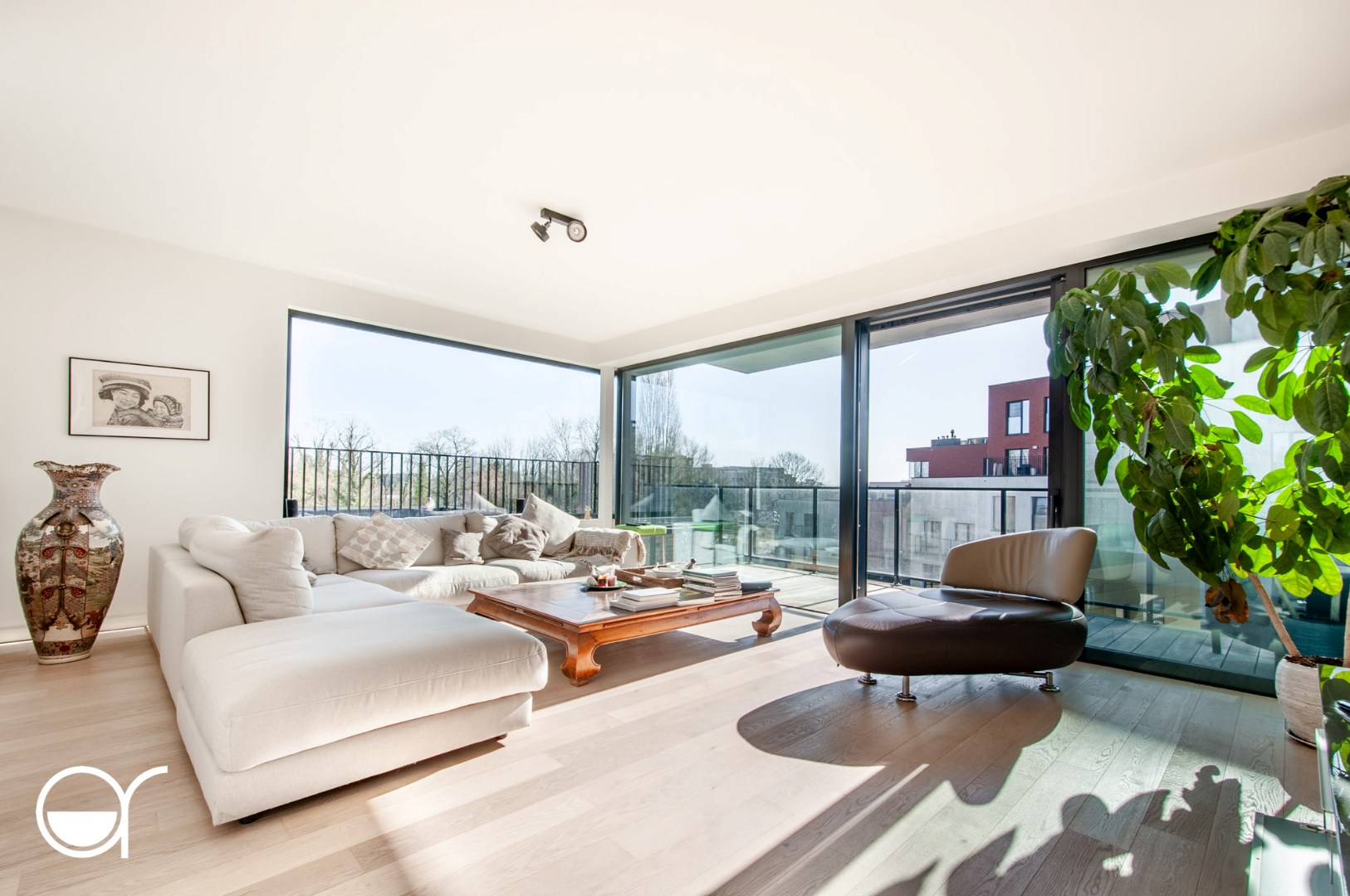 Ruim duplex appartement 154m² met twee slaapkamers en drie terrassen (56m²) - foto 1