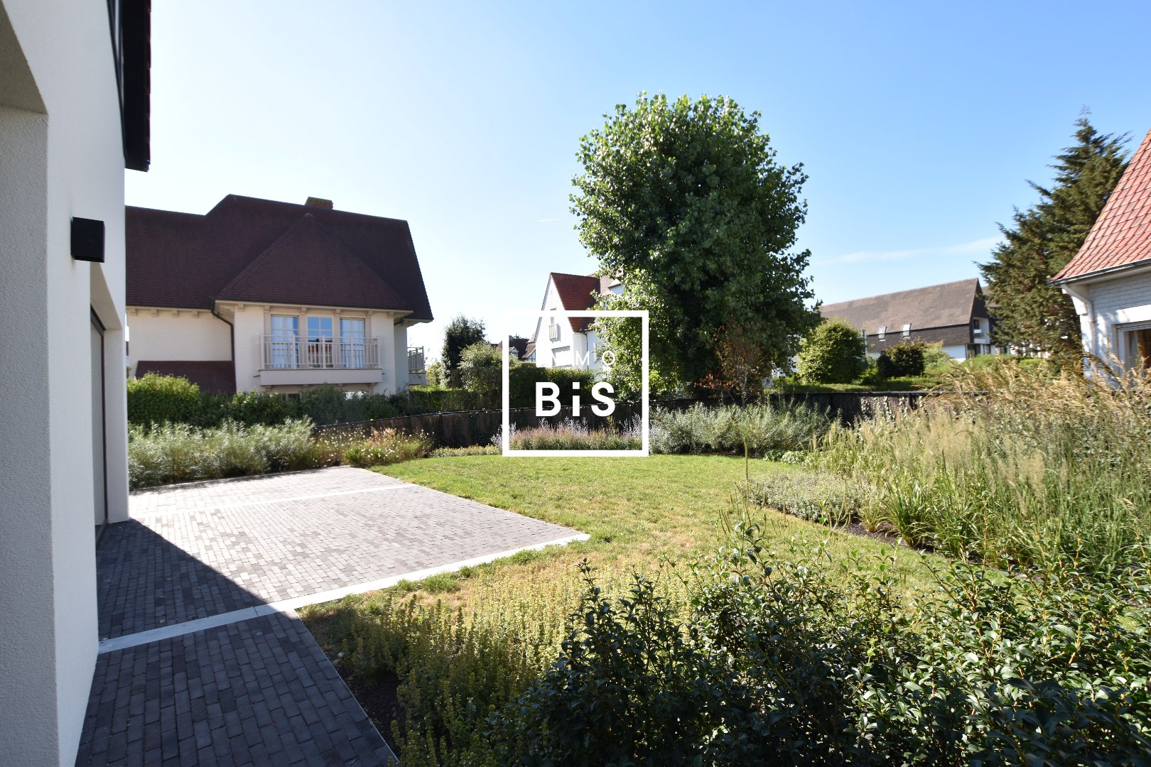 Charmante gerenoveerde villa verscholen in een paadje van het Zoute - foto 4