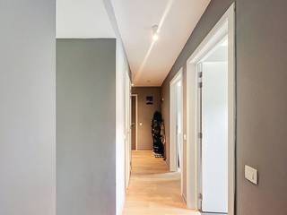 Geniet elke dag van rust, ruimte en een heerlijk terras met zicht op het park. Grote raampartijen brengen het buitengevoel helemaal naar binnen!Indeling van het appartement:- inkomhal- apart toilet- badkamer- 2 volwaardige slaapkamers- praktische berging- volledig uitgeruste keuken- ruime leefruimte met toegang tot het zonnige terrasExtra troeven:- Inclusief privatieve autostaanplaats- Gemeenschappelijke fietsenberging - Hoogwaardige en duurzame afwerking- Rustige ligging in een parkdomein met uitstekende bereikbaarheid- Interessant als investering: Het appartement is momenteel verhuurd, je geniet meteen van huurinkomsten na aankoop.Overtuigd? Neem dan snel contact op voor een bezoek.