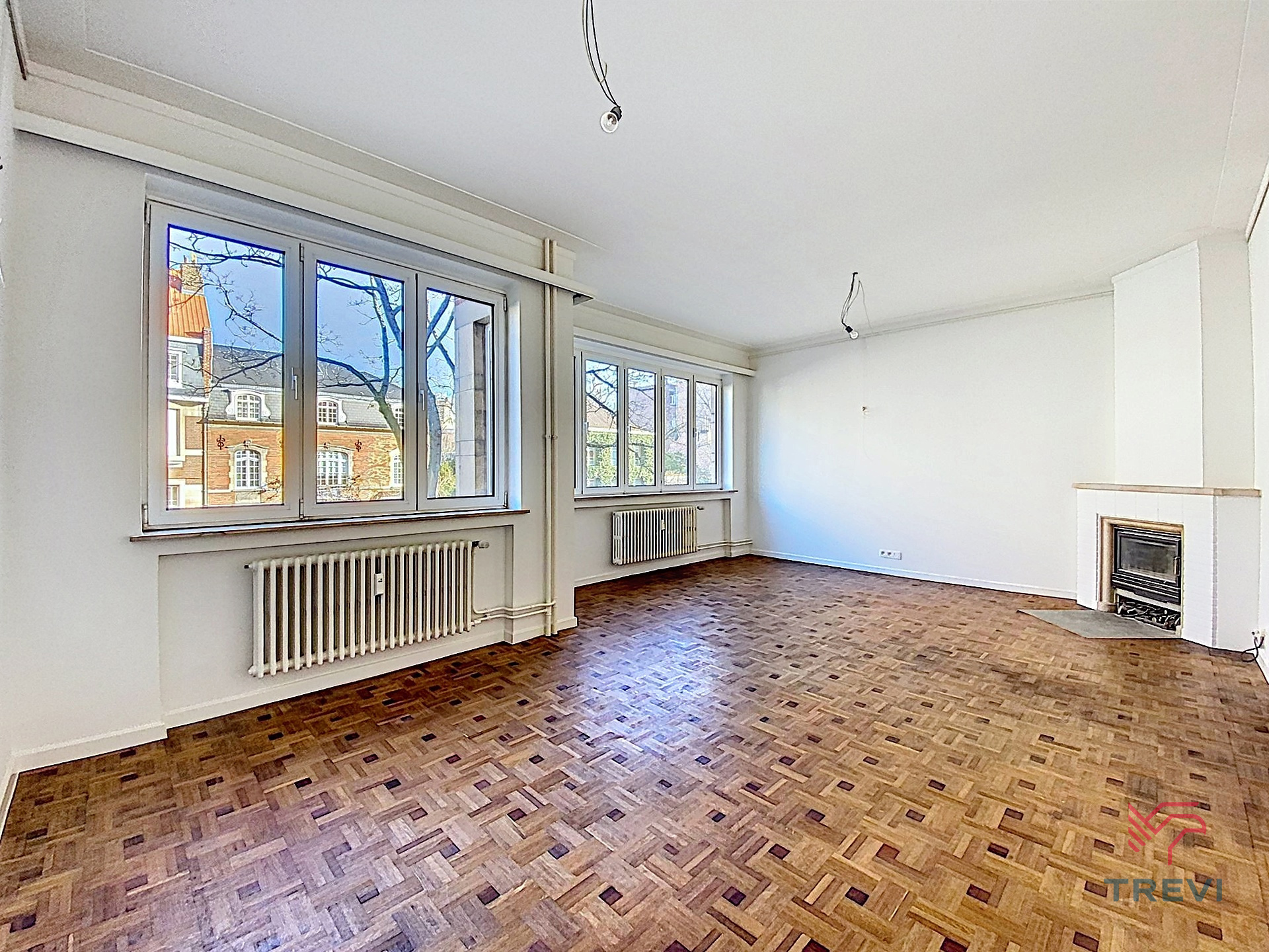 Apartment for rent in Uccle with 2 bedrooms - photo 2