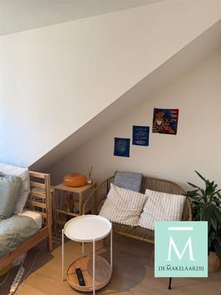 STUDENTS ONLY – Hippe en gemeubelde studio in hartje Mechelen! 🎓Kom blokken in Blokstraat 10, de moderne en knusse thuisbasis voor studenten die...