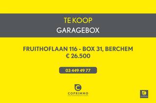Garage box dans la Fruithoflaan !Ce box spacieux a les dimensions suivantes : 6 m de profondeur x 3,3 m de largeur x 2,4 m de hauteur. Le portail...