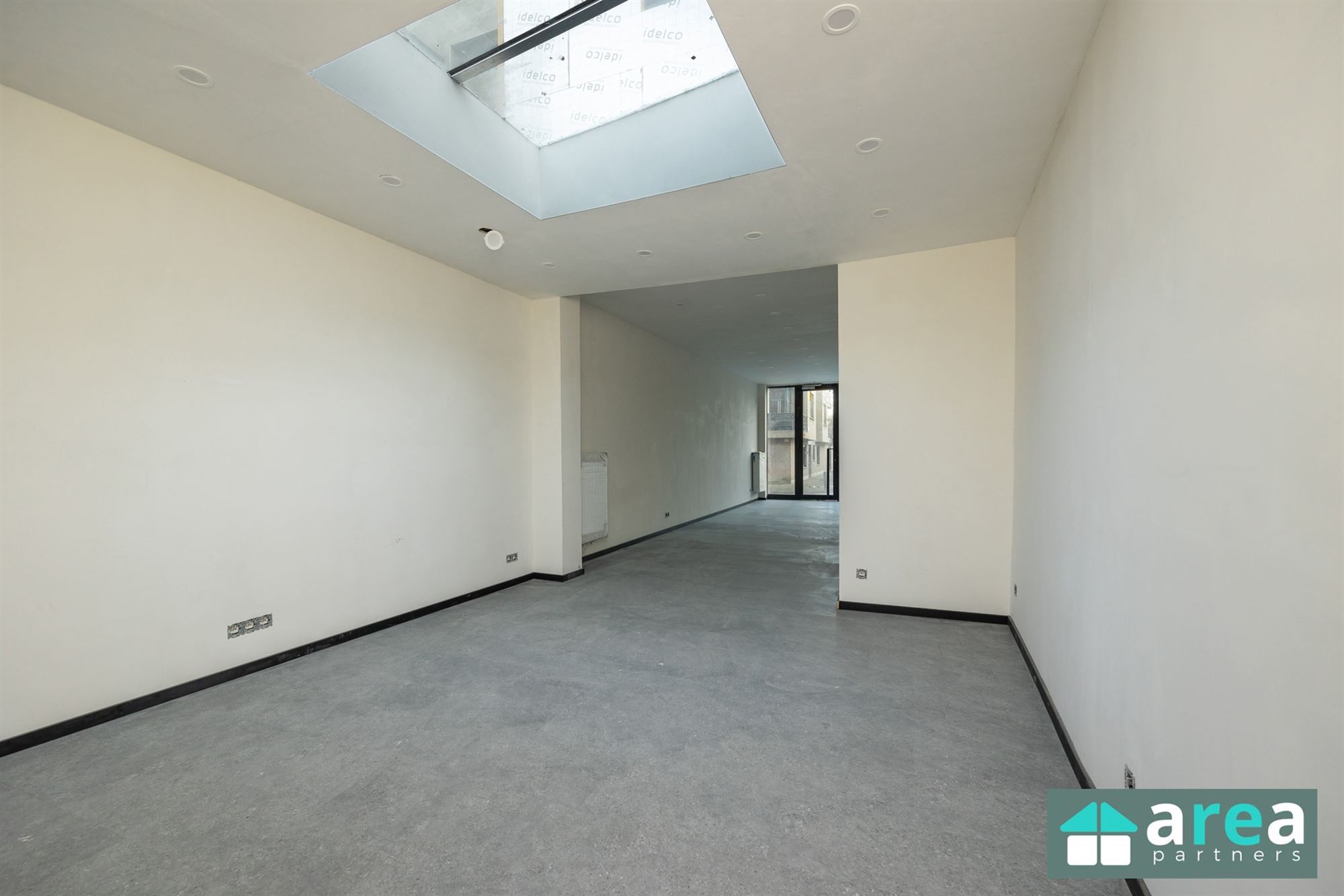 Pand met app + handelsruimte + stockage - foto 2