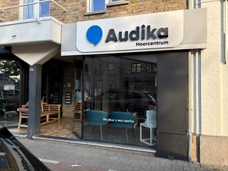 Commercial à louer à Zoersel