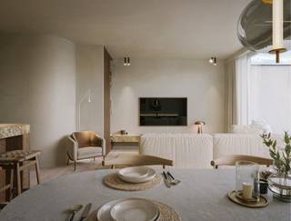 Situé dans un emplacement privilégié au cœur de Knokke, ce projet allie un cadre de vie exclusif au charme unique de la côte. <br />La résidence Pristine se trouve au 12 Koninginnenlaan, près de la plage, dans une rue calme perpendiculaire à la Lippenslaan, dans le centre animé de Knokke. Ce projet est un exemple parfait d'architecture contemporaine. Chaque détail de la Résidence Pristine a été soigneusement conçu dans un souci d'esthétique, de confort et de durabilité. Le choix de matériaux de haute qualité garantit non seulement une longue durée de vie, mais contribue également à une excellente isolation acoustique et thermique. Pour chaque projet, nous visons des valeurs EPB aussi favorables que possible, afin que vous puissiez profiter d'une maison économe en énergie et d'un investissement qui conserve sa valeur <br />Cette résidence élégante comprend six appartements luxueux occupant tout un étage, dont un duplex. <br />Chaque appartement occupe un étage entier, ce qui garantit une intimité exceptionnelle et un confort de vie optimal. Les logements spacieux disposent de deux à trois chambres et bénéficient de terrasses orientées sud-ouest avec beaucoup de lumière naturelle. L'appartement du rez-de-chaussée comprend une chambre, un bureau et dispose également d'un jardin privé. Chaque appartement est équipé d'une pompe à chaleur géothermique. De plus, des débarras privés et un local à vélos commun sont prévus pour plus de confort et de commodité.<br /><br />En bref, un projet unique dans un emplacement de choix.<br /><br />TVA de 6 % possible !<br /><br />Pour plus d'informations, veuillez nous contacter au 050 62 44 14 ou par e-mail à l'adresse knokke@immax.be.