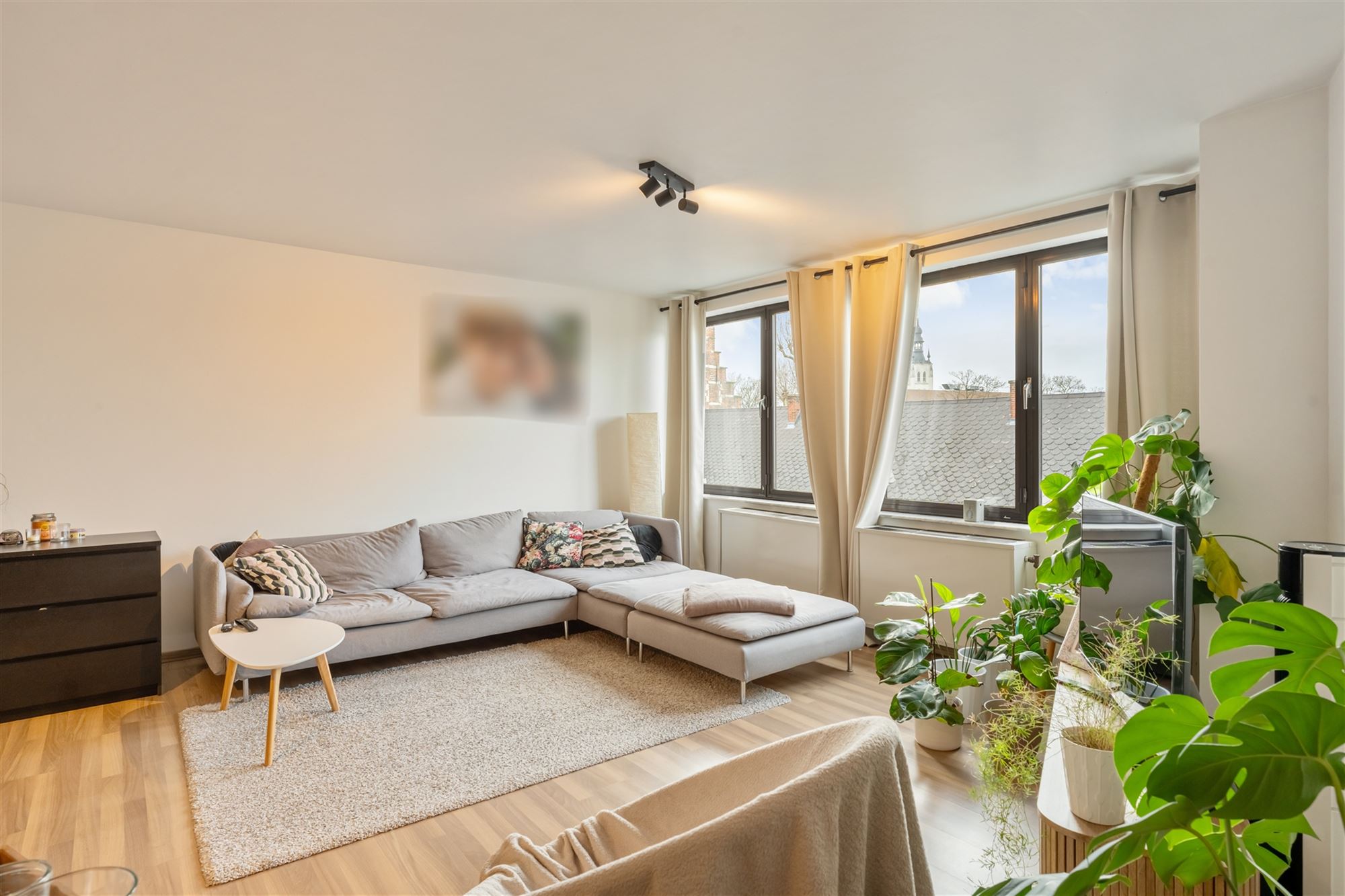 Aangenaam gerenoveerd appartement met 2 slaapkamers - foto 4