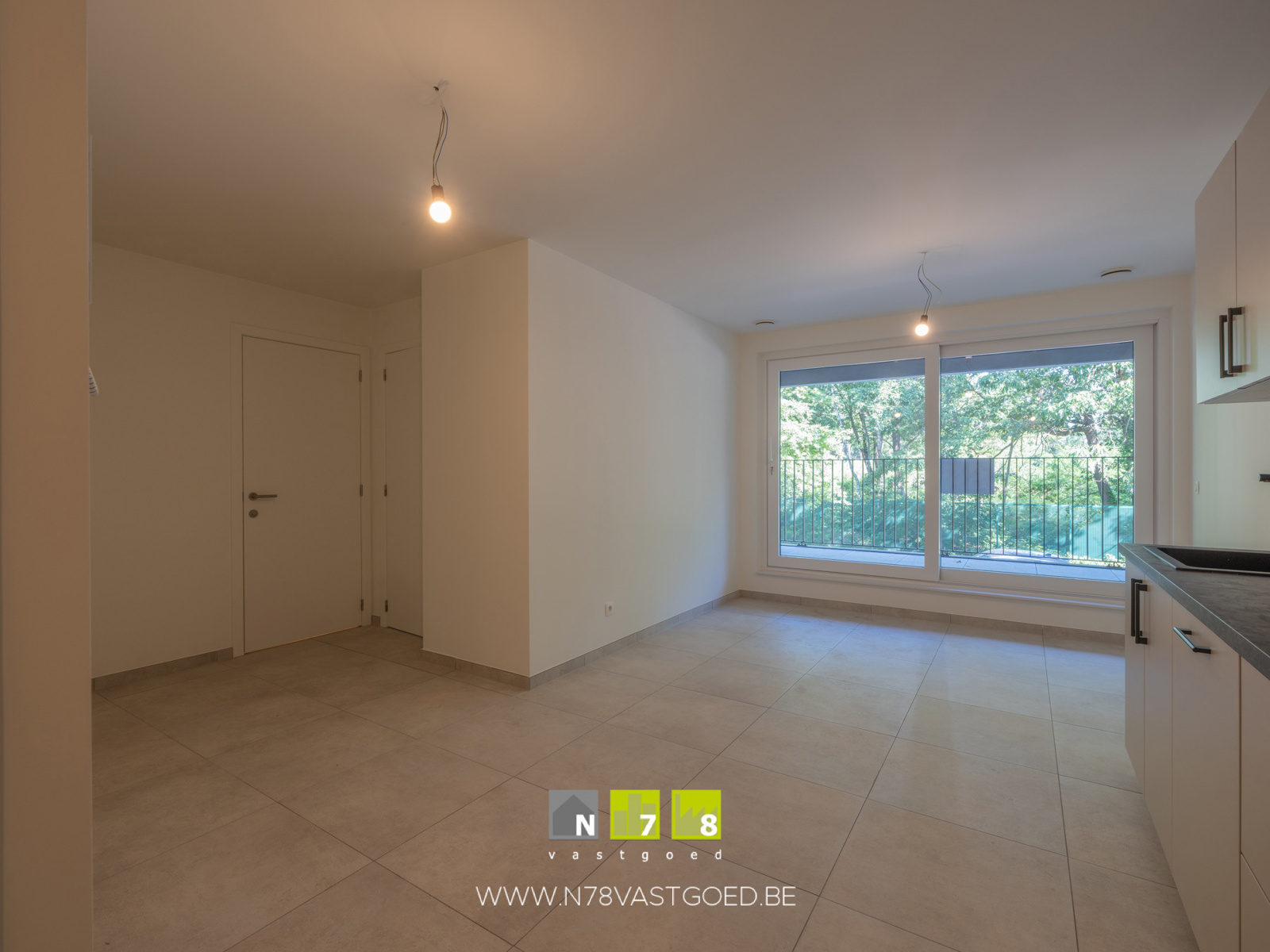 Appartement te huur in Genk met 1 slaapkamer - foto 3