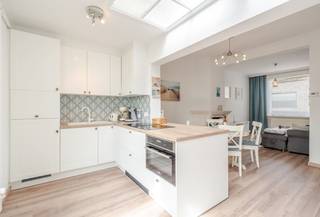 Ready to move in two-bedroom house for sale located in Nieuwpoort, Emiel Coppietersstraat 114. Located a short distance from the city center...