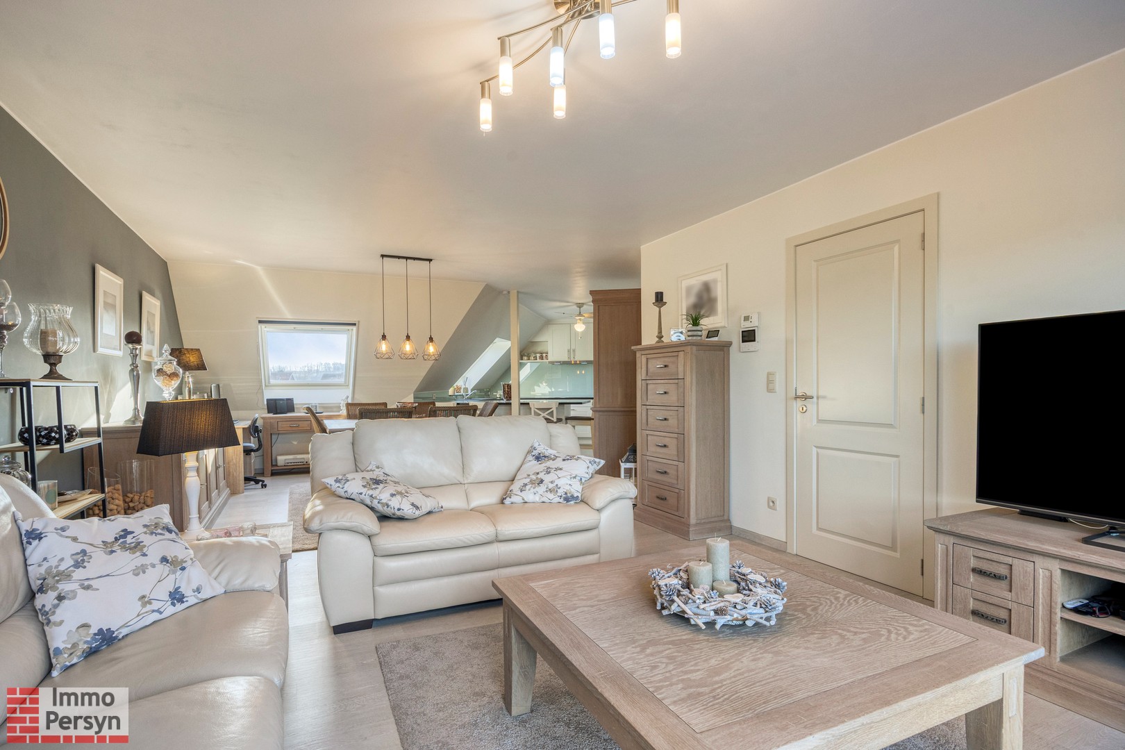 instapklaar appartement, 2 slpkmrs, lift, berging en garage - foto 3