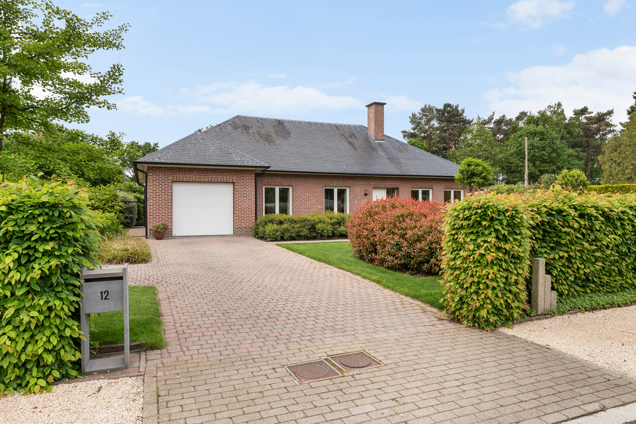 OB met garage en tuin rustig gelegen op 1.686 m² te Putte. - foto 1