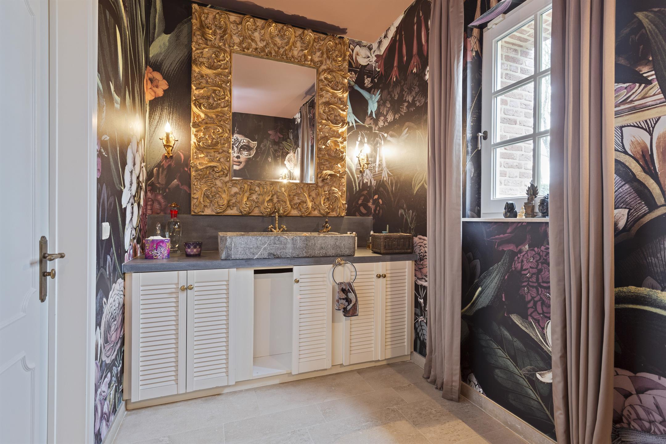 Prachtig afgewerkt landhuis in Engelse stijl met 5 slpks - foto 4