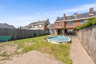 House for sale in Berlare