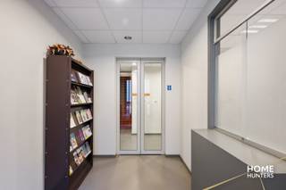 Instelprijs €199.000, iedereen heeft de mogelijkheid om een bod te doen. Dit zal voorgelegd worden aan de eigenaars, deze hebben de keuze om het...