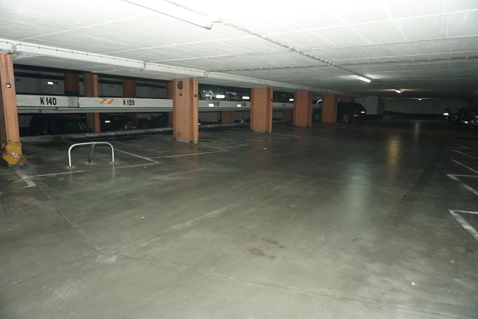 Autostaanplaats in parking Leopold - foto 5