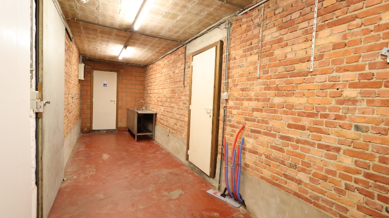 Commercial for rent in Roeselare - photo 5