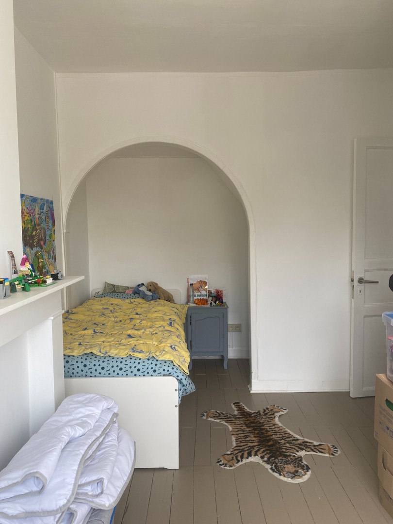 Ruime stadswoning met 4 slaapkamers en stadstuin. - foto 5
