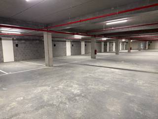 Garage à louer à Brecht