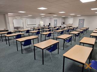 Commercial à louer à Gand