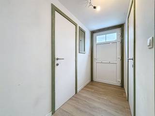 Clabecq, dans une petite rue résidentielle calme, grande maison neuve clé sur porte basse énergie disponible à l'acte ! Maison 3 façades avec...