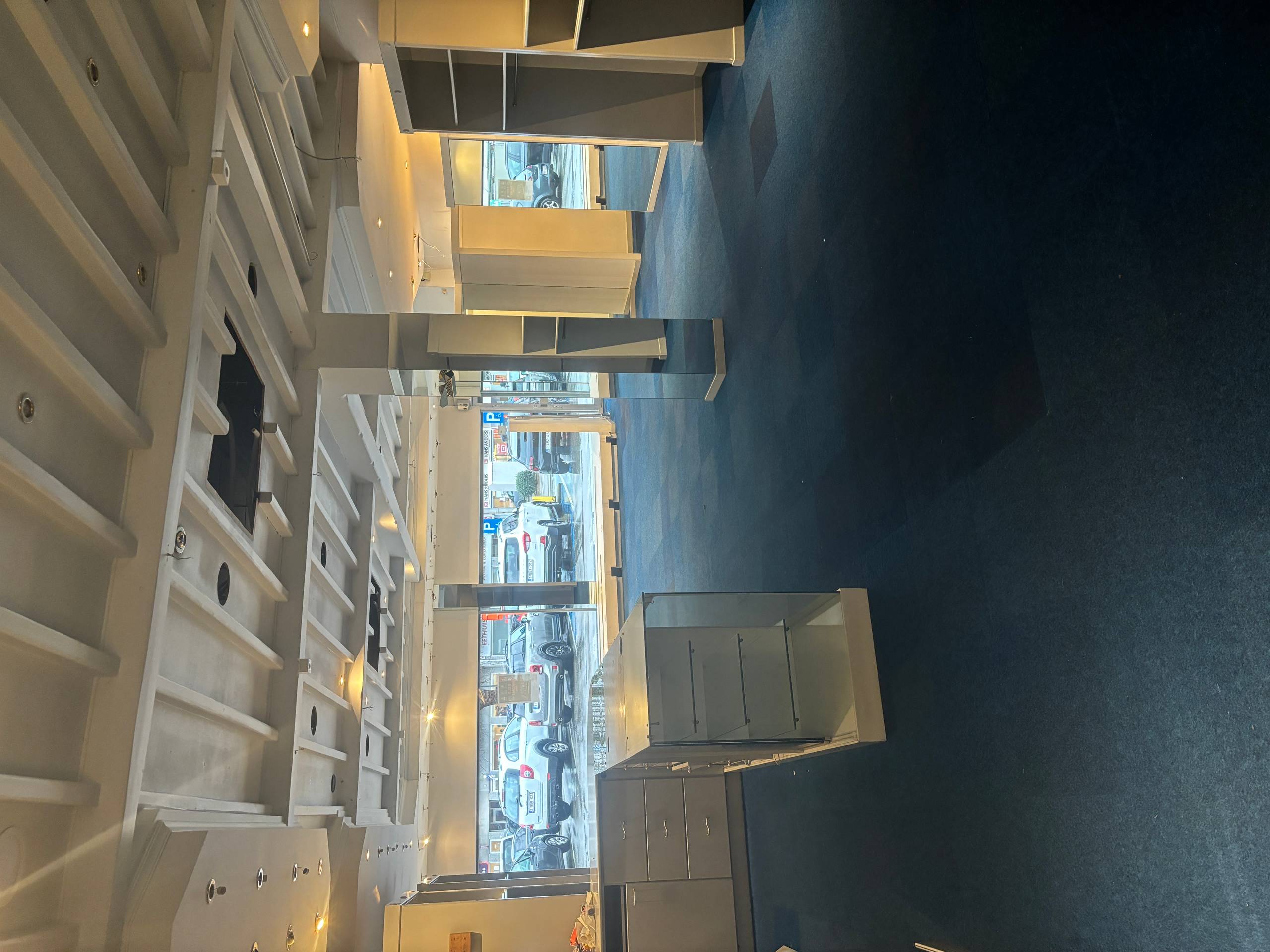 Commercial à louer à Neerpelt - photo 3