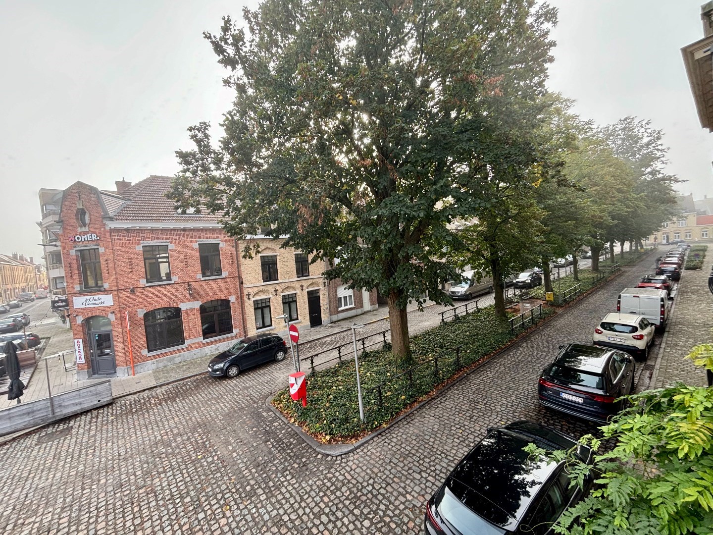 RUIME WONING MET 4 SLPKS, STADSKOER EN GARAGE - foto 5