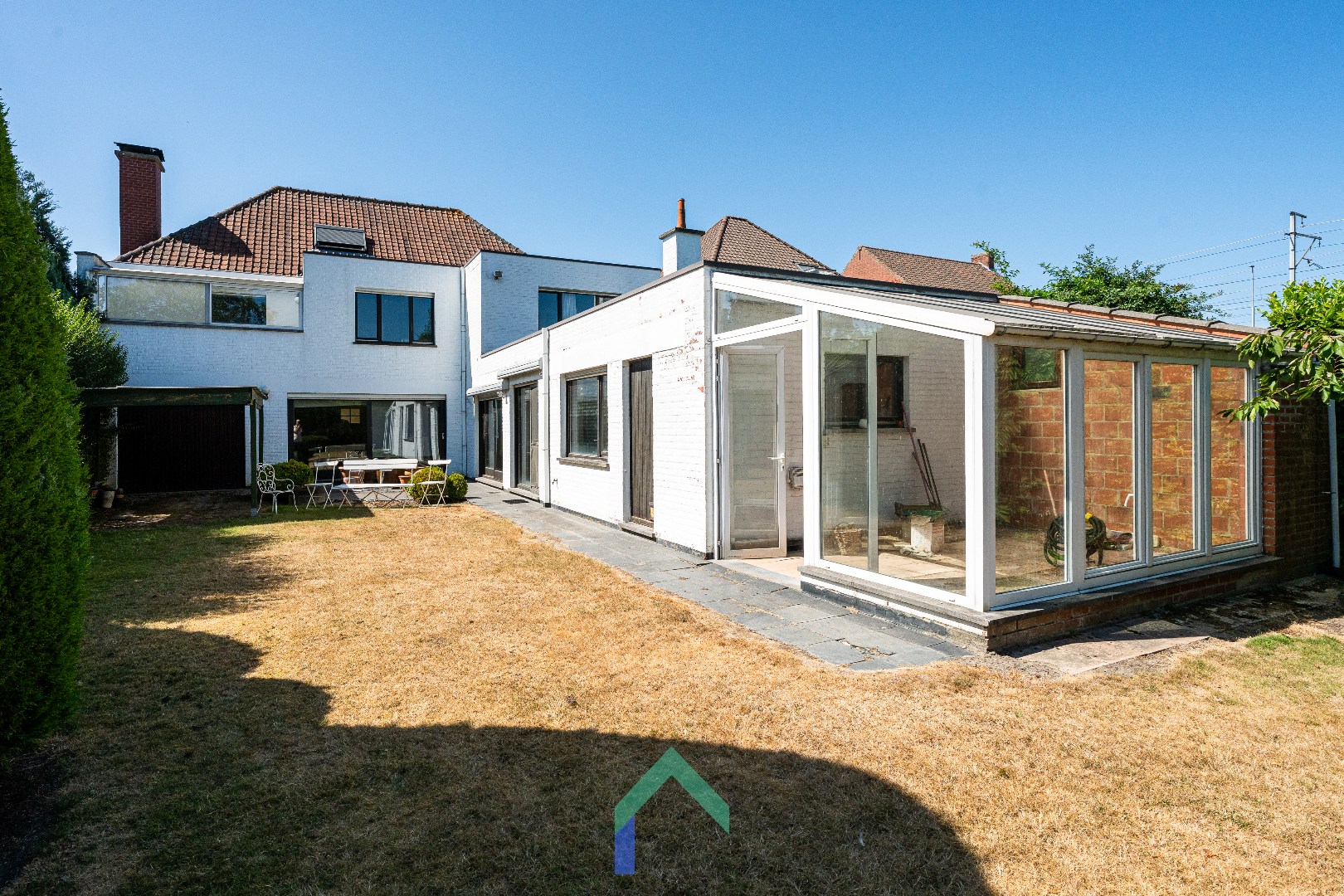 Ruime en statige woning met veel potentieel in Landegem - foto 5
