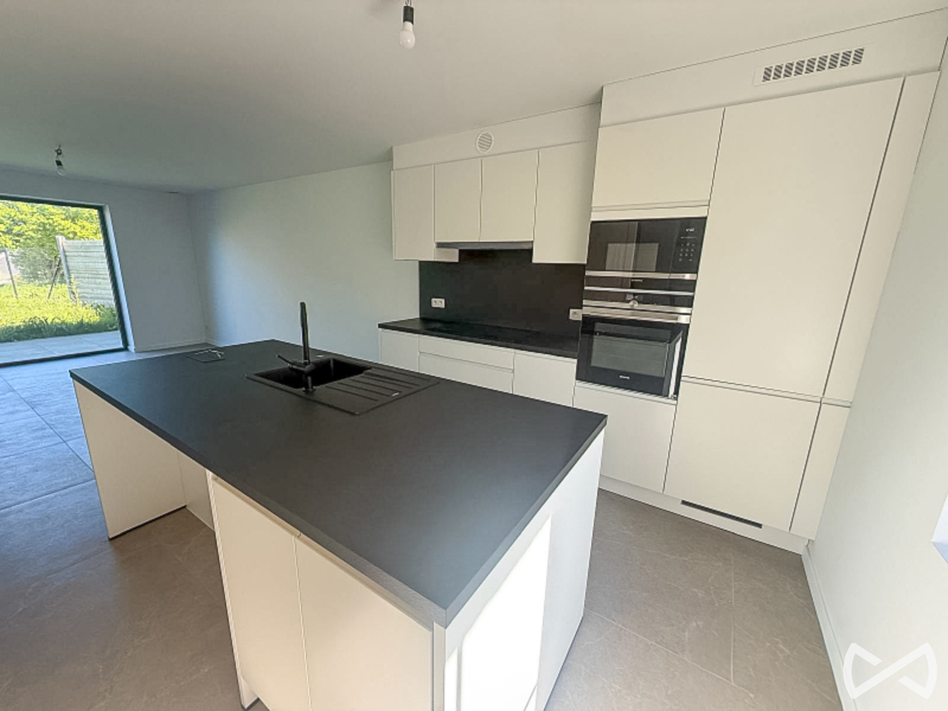 Opgeleverde nieuwbouwwoning met alle comfort - foto 4