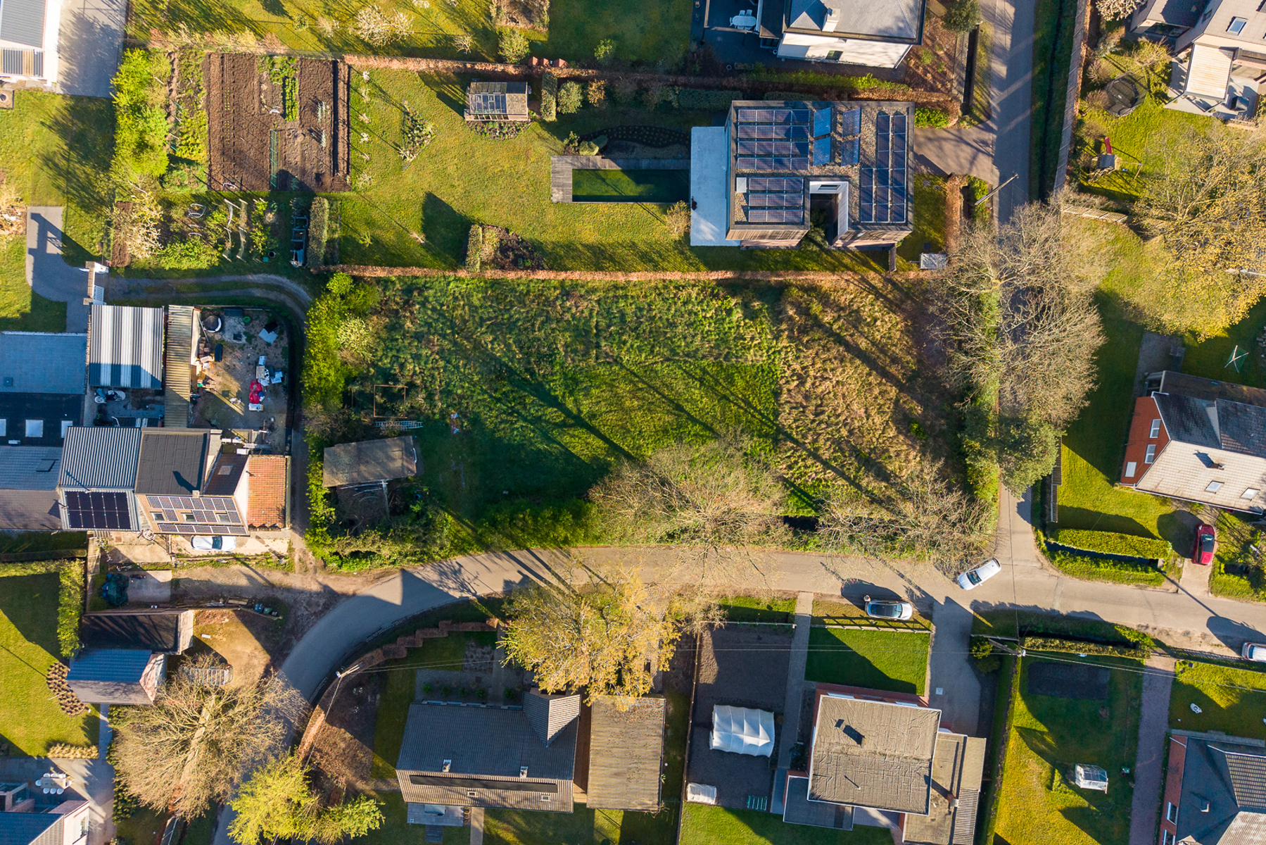 Rustige ZW bouwgrond van 1.827 m² vlakbij centrum Zoersel - foto 2