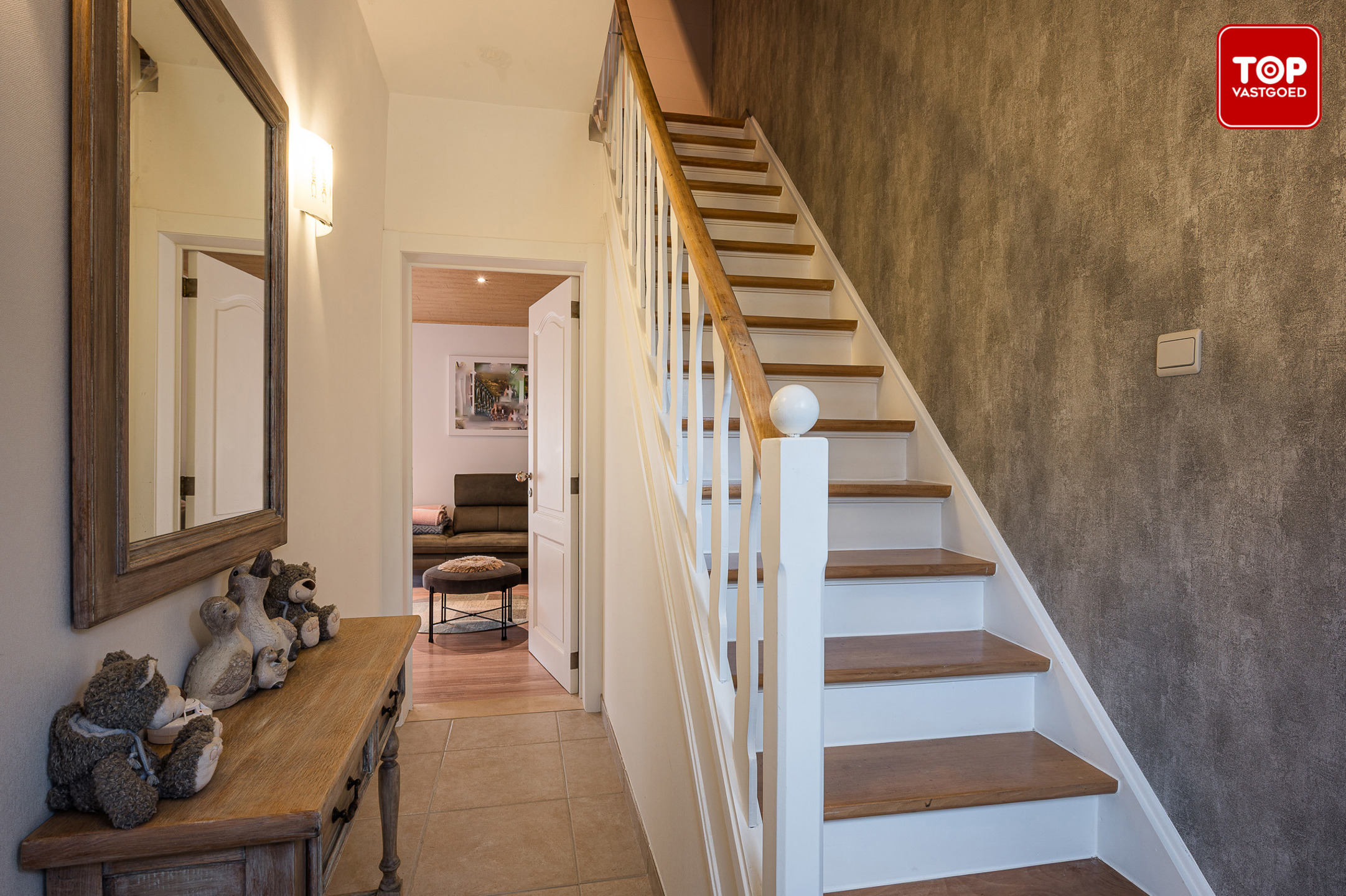 Instapklare woning met 4 slaapkamers en prachtige tuin - foto 4