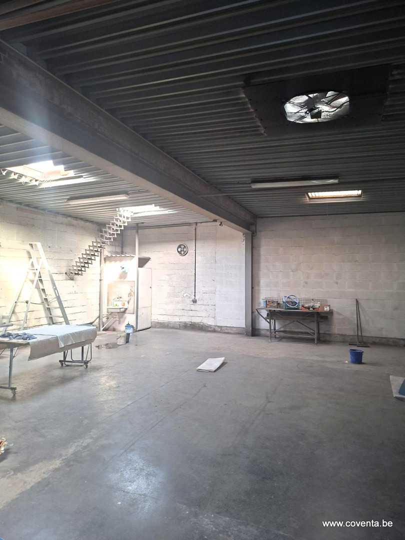 Loods/magazijn van 374m² in het centrum van Wervik - foto 4