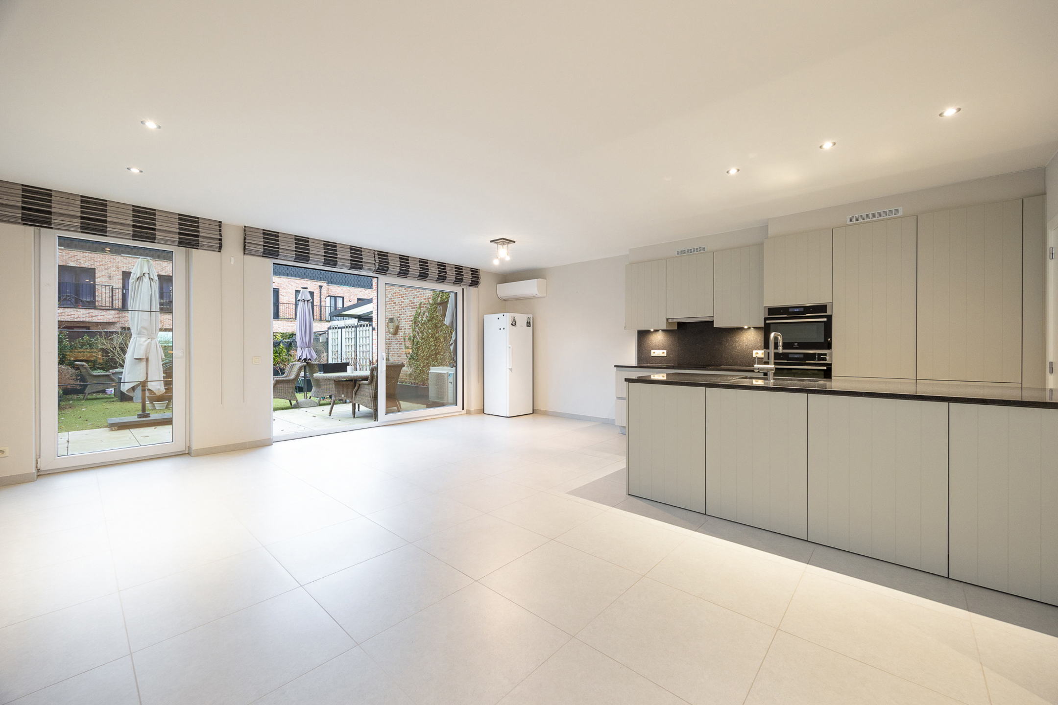 Gelijkvloers appartement met tuintje in centrum Sint-Antonius - foto 3