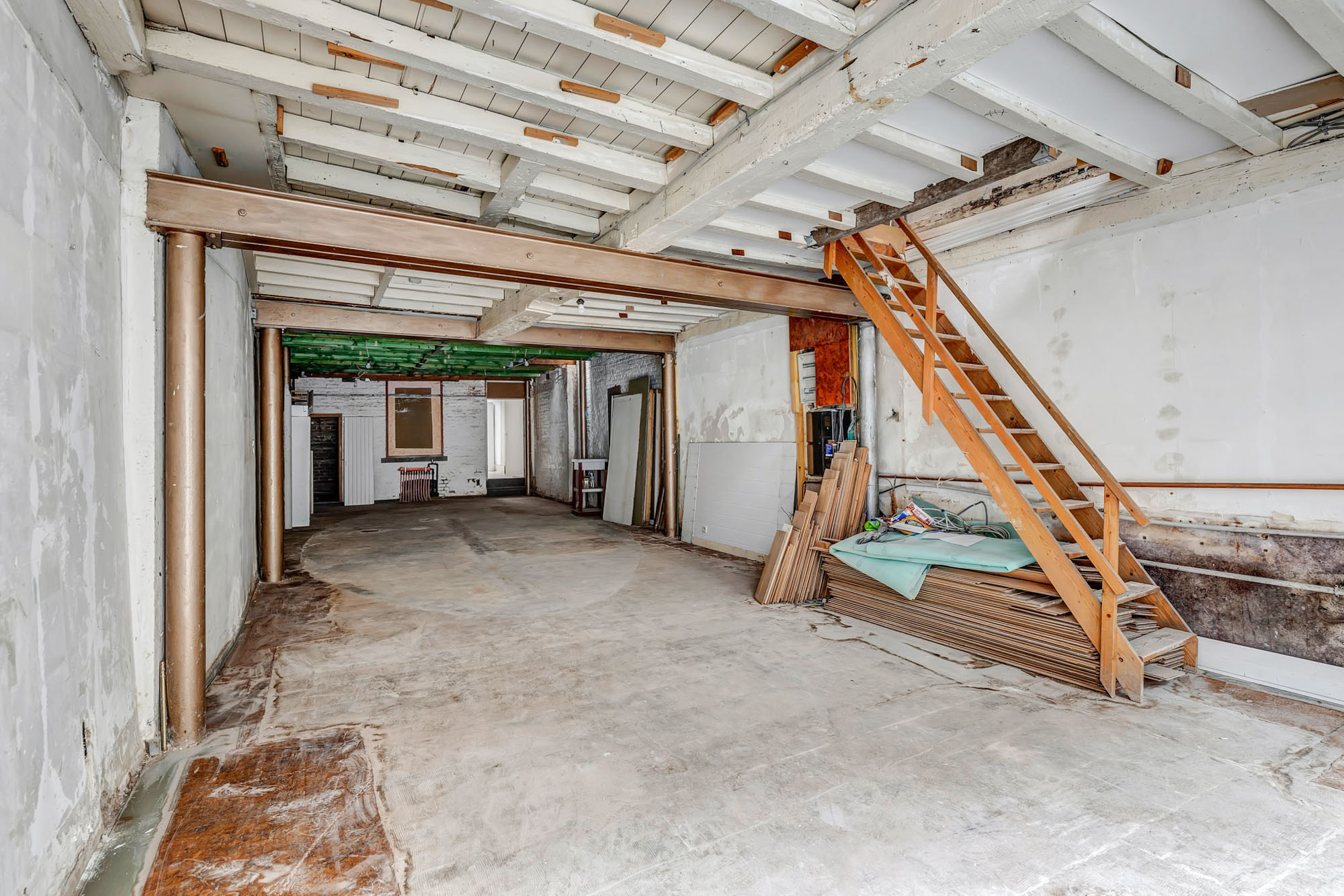 Bien commercial au coeur de Hal - photo 3