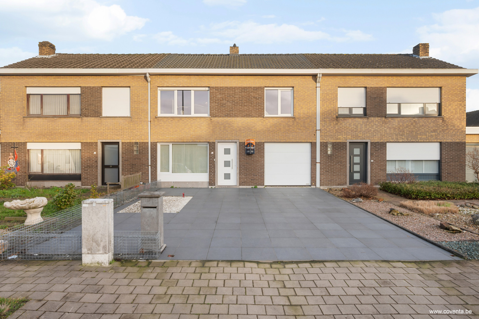 Rustig gelegen gezinswoning met garage en tuin in Izegem - foto 1